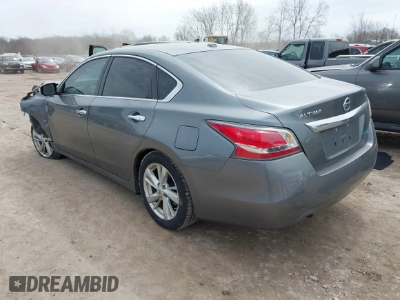 2014 Nissan Altima 2.5 with VIN 1N4AL3AP7EC127025, listed as a IAAI auction lot 41993195 with 110,290 mi miles. Bid and sale history available at carsss.com. Image 3.