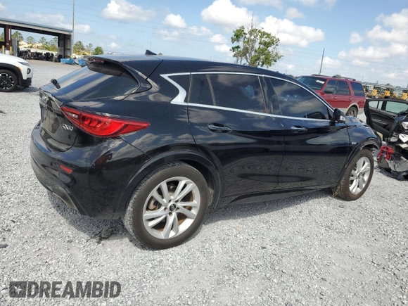 2018 Infiniti QX30 Pure with VIN SJKCH5CP7JA043304, listed as a Copart auction lot 51667365 with 85,494 mi miles and Salvage title. Bid and sale history available at DreamBid. Image 3.