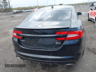 2015 Jaguar XF V6 Portfolio with VIN SAJWJ0FF6F8U75800, listed as a IAAI auction lot 42044449 with 1 mi miles. Bid and sale history available at carsss.com. Image 16.