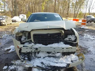 2009 Chrysler 300 Touring with VIN 2C3KA53V99H621745, listed as a IAAI auction lot 41604655 with 115,004 mi miles. Bid and sale history available at carsss.com. Image 13.
