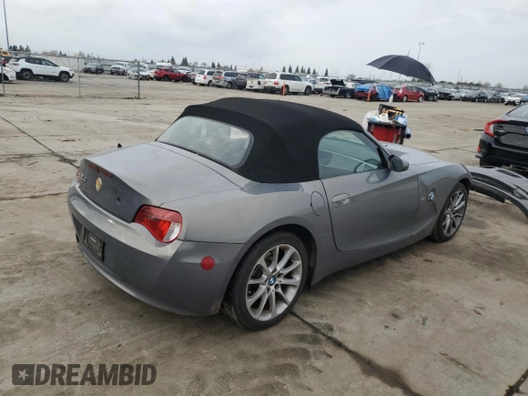 2007 BMW Z4 3.0i with VIN 4USBU33577LW60447, listed as a Copart auction lot 86652424 with 140,380 mi miles and Salvage Title. Bid and sale history available at carsss.com. Image 3.