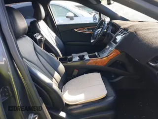 2017 Lincoln MKX Select with VIN 2LMPJ6KR6HBL33050, listed as a IAAI auction lot 41548295 with 38,490 mi miles. Bid and sale history available at carsss.com. Image 5.