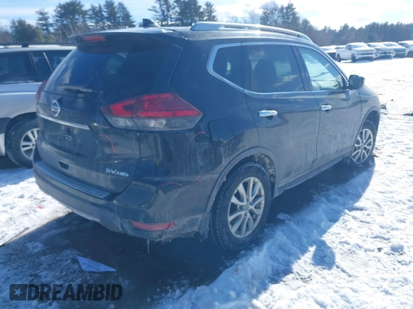 2017 Nissan Rogue SV z VIN KNMAT2MV0HP608665, wystawiony jako IAAI lot #41527630 z przebiegiem 91 335 mil mil oraz . Historia ofert i sprzedaży dostępna na DreamBid. Obrazek 4.