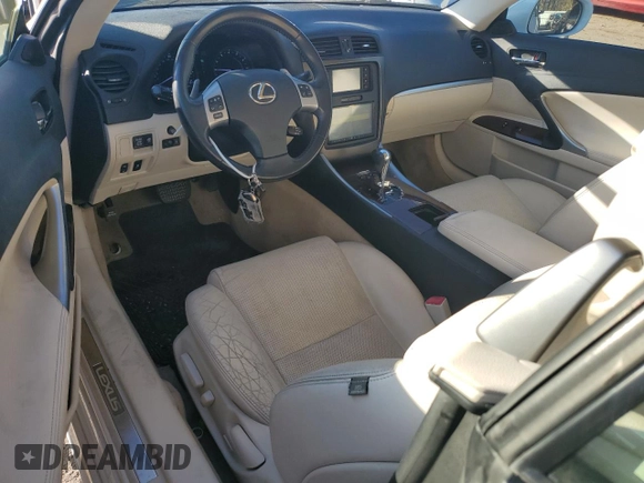2013 Lexus IS 250 C with VIN JTHFF2C20D2527417, listed as a Copart auction lot 84261014 with 152,041 mi miles and Salvage title. Bid and sale history available at DreamBid. Image 8.