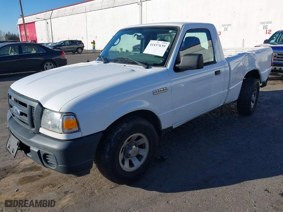 2009 Ford Ranger XL with VIN 1FTYR10D19PA37452, listed as a IAAI auction lot 41437639 with 116,175 mi miles. Bid and sale history available at carsss.com. Image 2.