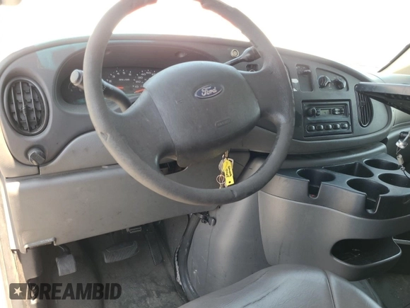 2007 Ford Econoline Cargo Commercial with VIN 1FTNE24L27DA70867, listed as a IAAI auction lot 42679230 with 173,909 mi miles and . Bid and sale history available at DreamBid. Image 23.