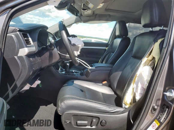 2018 Toyota Highlander Hybrid XLE with VIN 5TDJGRFH1JS045075, listed as a Copart auction lot 62717515 with 81,774 mi miles and Salvage title. Bid and sale history available at DreamBid. Image 7.