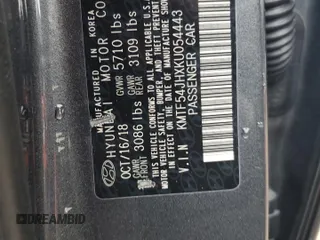 2019 Genesis G90 z VIN KMTF54JHXKU054443, wystawiony jako Copart lot #45126905 z przebiegiem 40 172 mil mil oraz Szkoda całkowita • Salvage title. Historia ofert i sprzedaży dostępna na DreamBid. Obrazek 12.