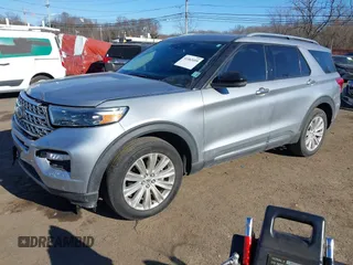 2020 Ford Explorer Limited with VIN 1FMSK8FH7LGA66504, listed as a IAAI auction lot 41463499 with 35,723 mi miles. Bid and sale history available at carsss.com. Image 2.