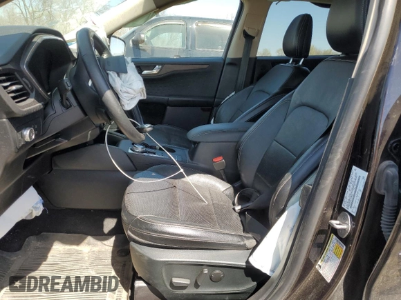 2020 Ford Escape Titanium with VIN 1FMCU9J97LUA55895, listed as a Copart auction lot 53058785 with 70,988 mi miles and Salvage title. Bid and sale history available at DreamBid. Image 7.