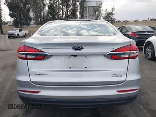 2019 Ford Fusion Hybrid SEL with VIN 3FA6P0MU3KR262056, listed as a IAAI auction lot 41643020 with 1 mi miles. Bid and sale history available at carsss.com. Image 16.