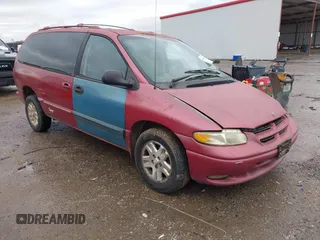1997 Dodge Caravan SE with VIN 1B4GP44R1VB481220, listed as a IAAI auction lot 41193983 with 207,110 mi miles. Bid and sale history available at carsss.com. Image 1.