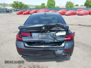 2021 BMW 5 Series 530i xDrive с VIN WBA13BJ04MCF43555, выставлен на аукционе IAAI как лот 42169253 с пробегом 43 501 миль миль и . История ставок и продаж доступна на DreamBid. Изображение 16.