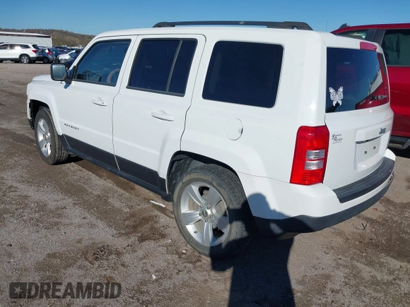 2014 Jeep Patriot Latitude with VIN 1C4NJPFB0ED719270, listed as a IAAI auction lot 40870355 with 207,613 mi miles and . Bid and sale history available at DreamBid. Image 3.