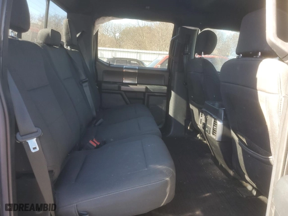 2019 Ford F-150 XL with VIN 1FTEW1EP4KFC25375, listed as a Copart auction lot 45113465 with 82,514 mi miles and Salvage Title. Bid and sale history available at carsss.com. Image 11.