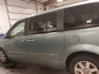 2010 Chrysler Town & Country Touring with VIN 2A4RR5D12AR344895, listed as a IAAI auction lot 41791990 with 259,541 mi miles. Bid and sale history available at carsss.com. Image 15.