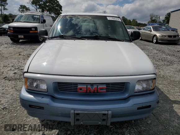 1995 GMC Sonoma with VIN 1GTCS19Z0S8507936, listed as a Copart auction lot 71762374 with 206,559 mi miles and Salvage Title. Bid and sale history available at carsss.com. Image 5.