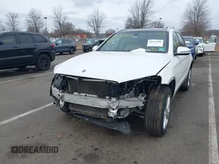 2018 Mercedes-Benz GLC with VIN WDC0G4KB6JV095440, listed as a IAAI auction lot 41675208 with 83,646 mi miles. Bid and sale history available at carsss.com. Image 6.