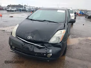 2006 Toyota Prius with VIN JTDKB20U467534622, listed as a IAAI auction lot 41511434 with 204,586 mi miles. Bid and sale history available at carsss.com. Image 6.