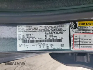 2015 Ford Fiesta Titanium z VIN 3FADP4FJ5FM203174, wystawiony jako Copart lot #60727515 z przebiegiem 91 898 mil mil oraz Czysty tytuł • Clean title. Historia ofert i sprzedaży dostępna na DreamBid. Obrazek 12.