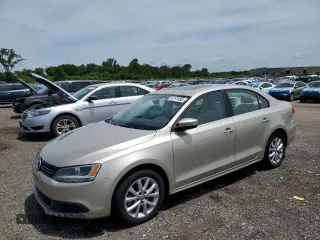 2013 Volkswagen Jetta SE с VIN 3VWDP7AJ6DM212821, выставлен на аукционе Copart как лот 63791895 с пробегом 95 119 миль миль и Списание • Salvage title. История ставок и продаж доступна на DreamBid. Изображение 1.