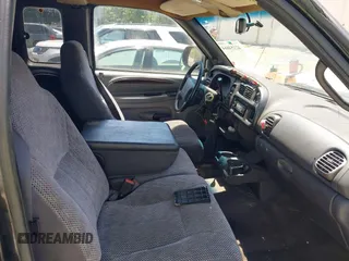 1999 Dodge 1500 with VIN 3B7HC13Z2XG125842, listed as a IAAI auction lot 42154664 with 152,871 mi miles and . Bid and sale history available at DreamBid. Image 5.