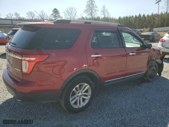 2014 Ford Explorer XLT with VIN 1FM5K7D8XEGA78837, listed as a Copart auction lot 50043015 with 133,612 mi miles and Salvage Title. Bid and sale history available at carsss.com. Image 3.