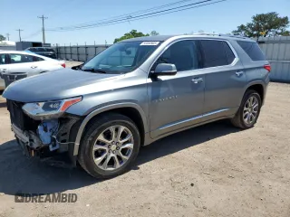 2018 Chevrolet Traverse Premier z VIN 1GNERKKW3JJ143729, wystawiony jako Copart lot #53300905 z przebiegiem 118 827 mil mil oraz Szkoda całkowita • Salvage title. Historia ofert i sprzedaży dostępna na DreamBid. Obrazek 1.
