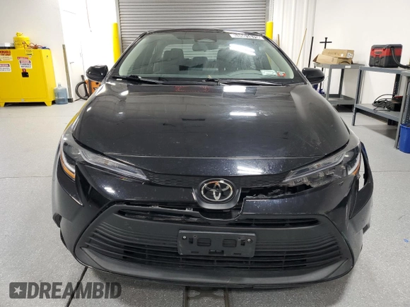 2023 Toyota Corolla LE with VIN 5YFB4MDE6PP045440, listed as a Copart auction lot 53501675 with 70,764 mi miles and Clean Title. Bid and sale history available at DreamBid. Image 5.