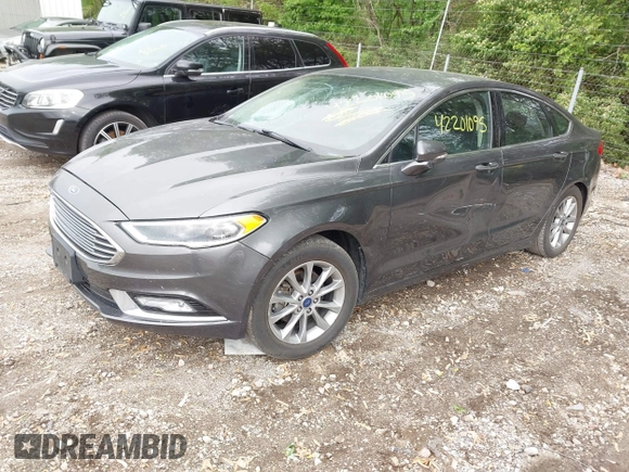 2017 Ford Fusion SE with VIN 3FA6P0HD3HR335350, listed as a IAAI auction lot 42201095 with 165,101 mi miles and . Bid and sale history available at DreamBid. Image 2.
