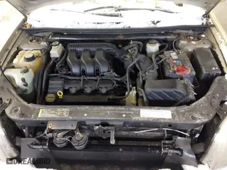 2006 Mercury Montego Premier with VIN 1MEHM43176G619499, listed as a IAAI auction lot 41270506 with 233,119 mi miles. Bid and sale history available at carsss.com. Image 10.