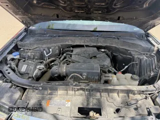 2020 Ford Explorer XLT z VIN 1FMSK8DH5LGB74302, wystawiony jako Copart lot #58030415 z przebiegiem 127 161 mil mil oraz Szkoda całkowita • Salvage title. Historia ofert i sprzedaży dostępna na DreamBid. Obrazek 7.