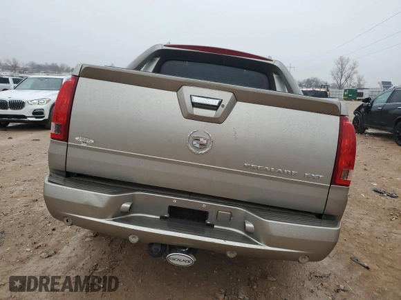 2003 Cadillac Escalade EXT z VIN 3GYEK63N83G159644, wystawiony jako Copart lot #42439275 z przebiegiem 152 420 mil mil oraz Szkoda całkowita • Salvage title. Historia ofert i sprzedaży dostępna na DreamBid. Obrazek 6.