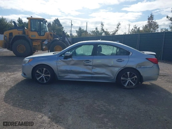 2016 Subaru Legacy 2.5i Limited with VIN 4S3BNBN69G3047300, listed as a IAAI auction lot 41181609 with 107,502 mi miles. Bid and sale history available at carsss.com. Image 14.