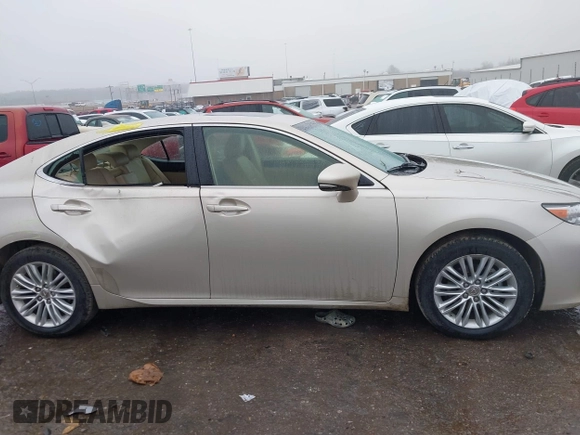 2013 Lexus ES 250 с VIN JTHBK1GG8D2022588, выставлен на аукционе IAAI как лот 41449426 с пробегом 62 232 миль миль и . История ставок и продаж доступна на DreamBid. Изображение 13.