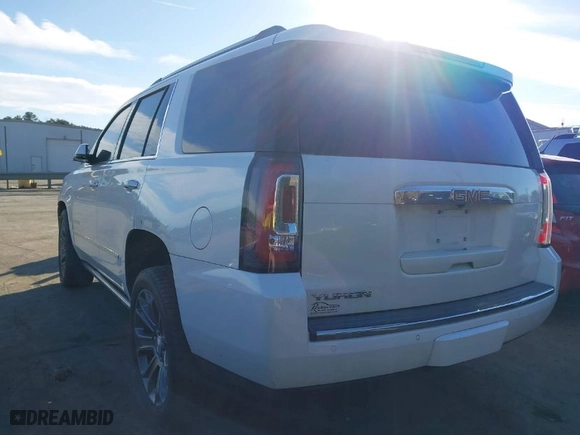 2016 GMC Yukon Denali with VIN 1GKS2CKJ1GR363542, listed as a IAAI auction lot 41435129 with 180,289 mi miles. Bid and sale history available at carsss.com. Image 3.