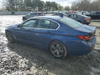 2022 BMW 5 Series 530i xDrive with VIN WBA13BJ01NWX68268, listed as a Copart auction lot 44119425 with 39,122 mi miles and Salvage Title. Bid and sale history available at carsss.com. Image 2.