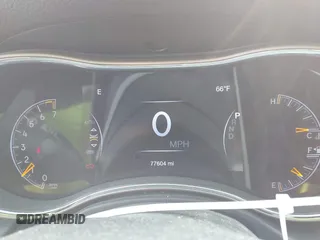 2017 Jeep Grand Cherokee Altitude с VIN 1C4RJFAG6HC727222, выставлен на аукционе IAAI как лот 42392659 с пробегом 77 604 миль миль и . История ставок и продаж доступна на DreamBid. Изображение 7.