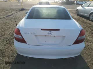 2006 Mercedes-Benz SLK-Class 3.0L with VIN WDBWK54F06F091890, listed as a Copart auction lot 76783294 with 72,695 mi miles and Clean Title. Bid and sale history available at carsss.com. Image 6.