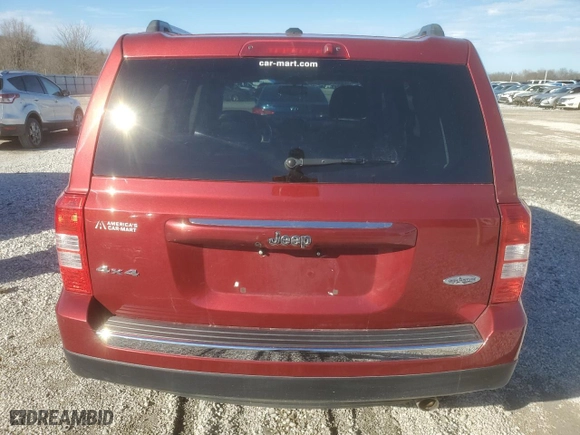 2016 Jeep Patriot Latitude with VIN 1C4NJRFB8GD638810, listed as a Copart auction lot 46640805 with 130,237 mi miles and Salvage Title. Bid and sale history available at carsss.com. Image 6.