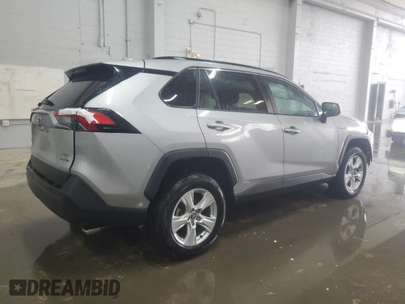 2020 Toyota RAV4 Hybrid XLE with VIN 2T3R6RFV1LW001235, listed as a Copart auction lot 56818635 with 105,234 mi miles and Salvage title. Bid and sale history available at DreamBid. Image 3.