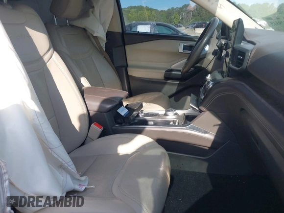 2020 Ford Explorer Platinum with VIN 1FM5K8HCXLGA34791, listed as a IAAI auction lot 42329315 with 65,820 mi miles and . Bid and sale history available at DreamBid. Image 5.