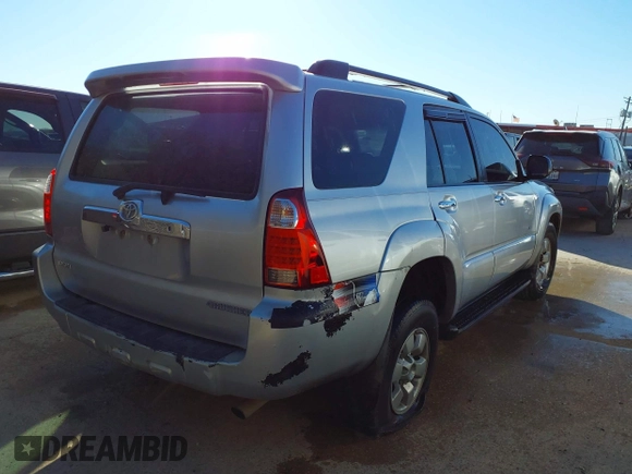 2007 Toyota 4Runner SR5 with VIN JTEZU14R378080220, listed as a IAAI auction lot 41840419 with 204,652 mi miles and . Bid and sale history available at DreamBid. Image 6.