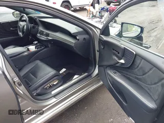 2018 Lexus LS with VIN JTHC51FFXJ5003586, listed as a IAAI auction lot 42009500 with 76,341 mi miles. Bid and sale history available at carsss.com. Image 5.