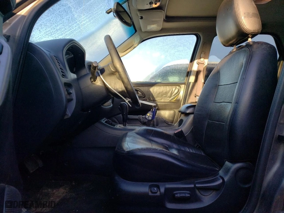 2005 Ford Escape Limited with VIN 1FMYU941X5KA23114, listed as a Copart auction lot 49094545 with 218,811 mi miles and Salvage Title. Bid and sale history available at carsss.com. Image 7.