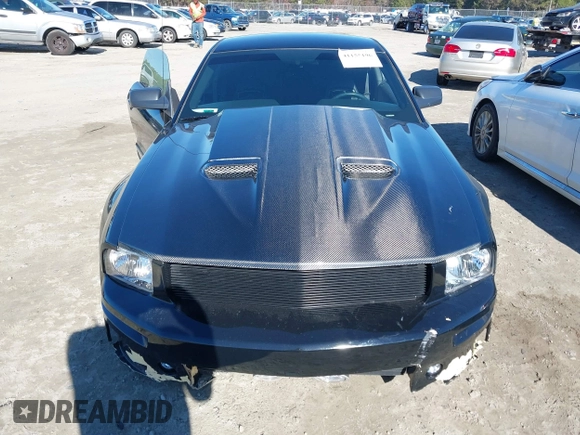 2007 Ford Mustang GT Deluxe with VIN 1ZVFT82H875263317, listed as a IAAI auction lot 41155196 with 69,631 mi miles and . Bid and sale history available at carsss.com. Image 12.