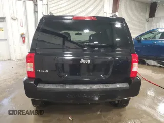 2007 Jeep Patriot Sport with VIN 1J8FF28W67D345719, listed as a Copart auction lot 42592055 with 118,277 mi miles and Salvage Title. Bid and sale history available at carsss.com. Image 6.
