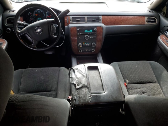 2008 Chevrolet Avalanche LTZ with VIN 3GNFK123X8G101692, listed as a Copart auction lot 56911165 with 230,343 mi miles and Clean Title. Bid and sale history available at DreamBid. Image 8.