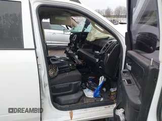 2019 Ram 2500 Tradesman with VIN 3C6UR5CJ7KG611707, listed as a IAAI auction lot 41548229 with 1 mi miles. Bid and sale history available at carsss.com. Image 5.