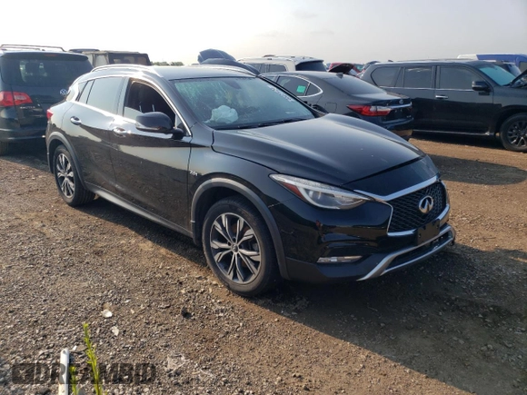 2017 Infiniti QX30 Luxury with VIN SJKCH5CR3HA029928, listed as a Copart auction lot 65221134 with 0 mi miles and Salvage Title. Bid and sale history available at carsss.com. Image 4.